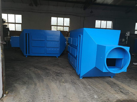 活（huó）性炭吸附（fù）裝置